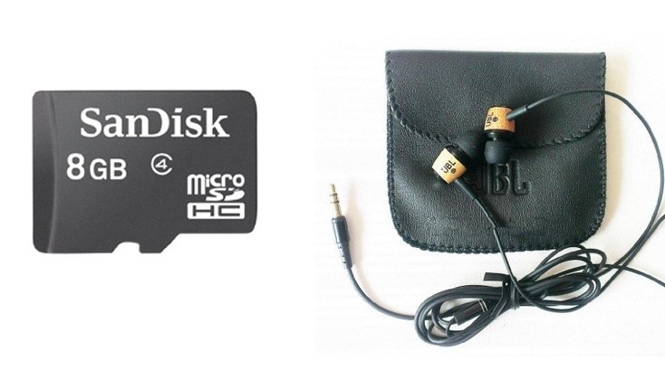 Moskart SanDisk 8GB Memory Card with JBL Wooden Earphone at Flat 56% OFF