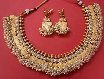 Voonik jewellery on tuesday sale : Get upto 60% off + Extra 20% off