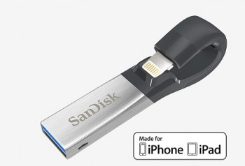 tatacliq SanDisk iXpand 32 GB USB Flash Drive for iPhones (Black)