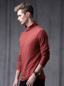 Myntra WROGN Brick Red Slim Fit T-shirt